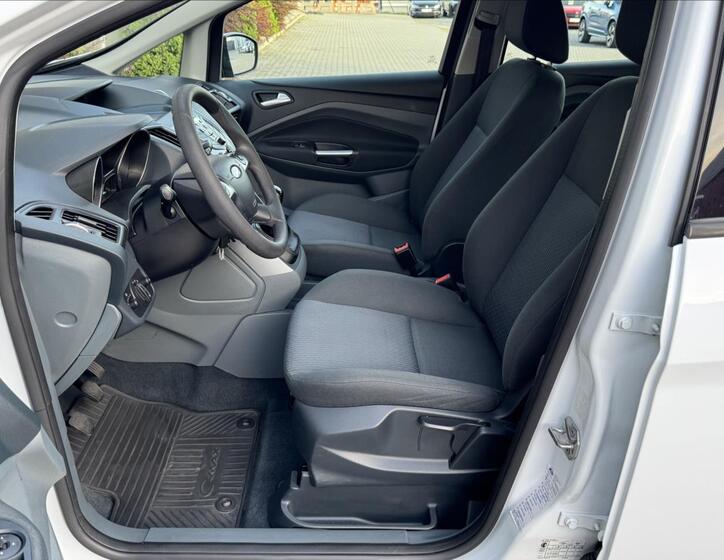 Ford C-MAX 19
