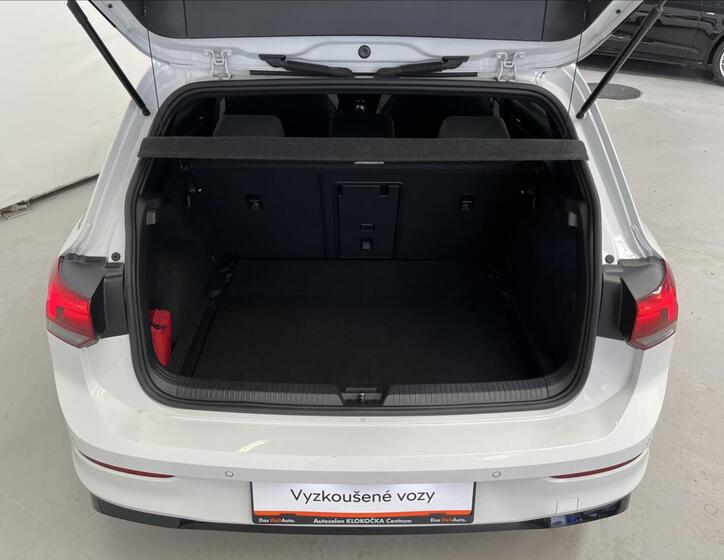 Volkswagen Golf 31