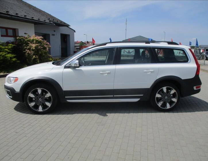 Volvo XC70 2