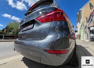 BMW Řada 2 8
