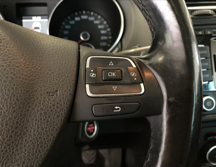 Volkswagen Golf 20
