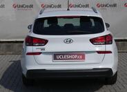 Hyundai i30 4
