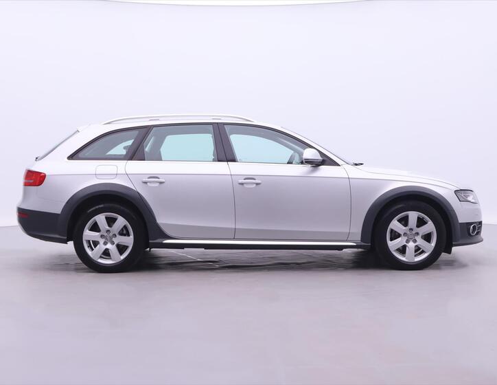 Audi A4 Allroad 8
