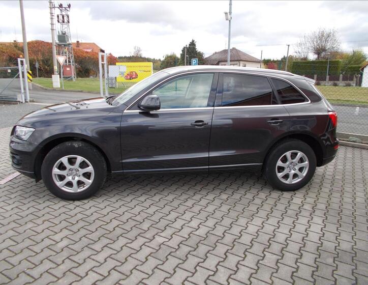 Audi Q5 4