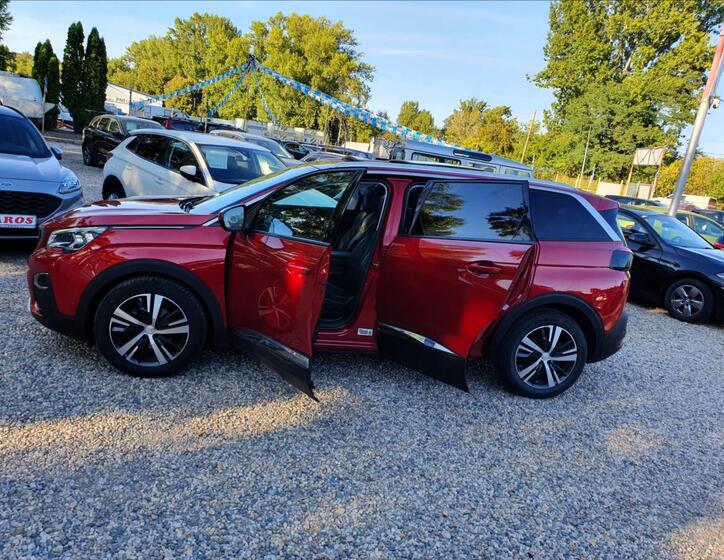 Peugeot 5008 18