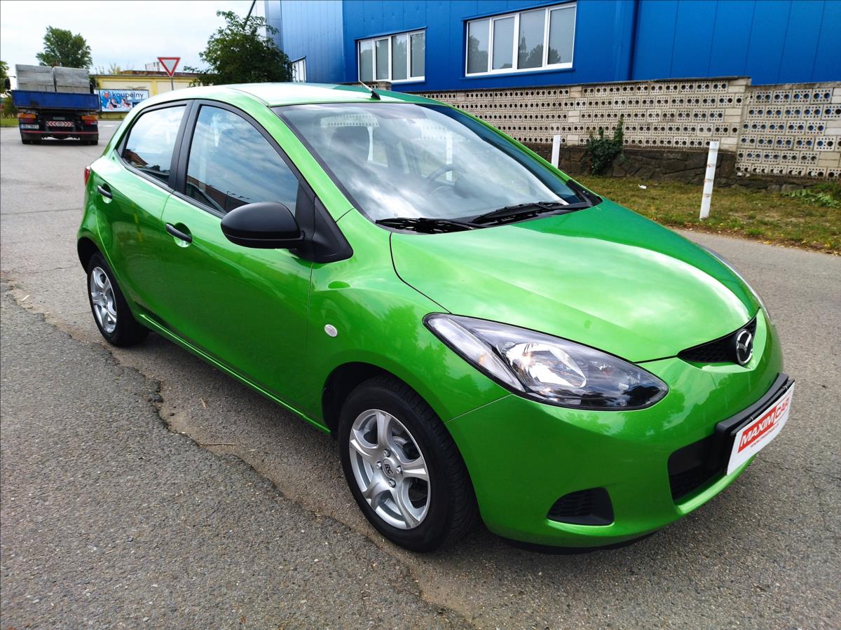 Mazda 2
