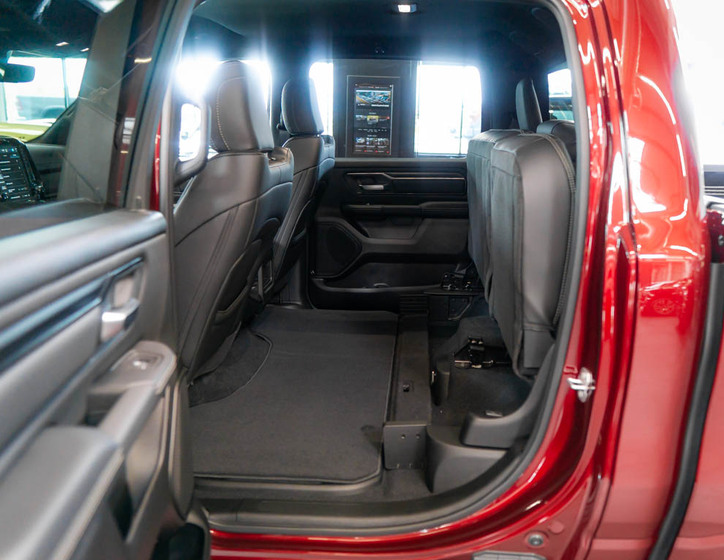 Dodge RAM 29