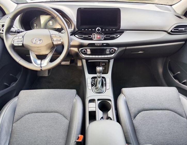 Hyundai i30 12