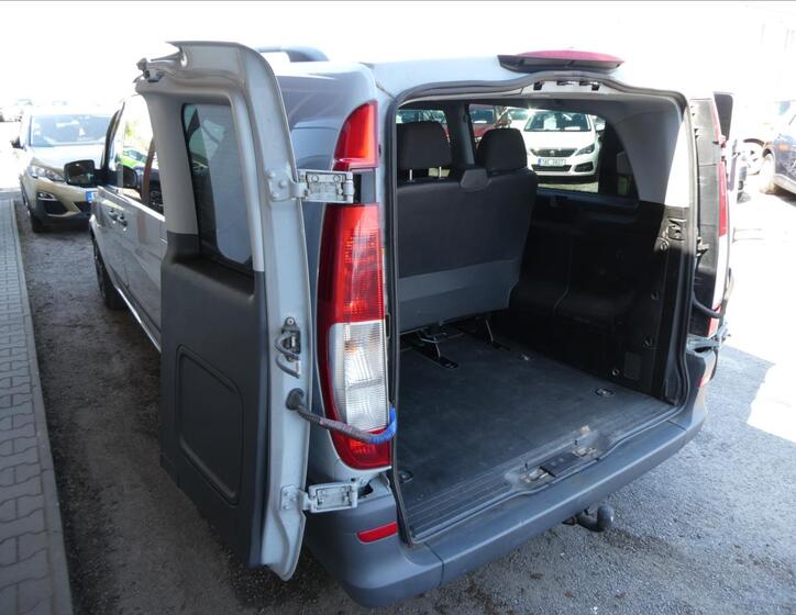 Mercedes-Benz Vito 25