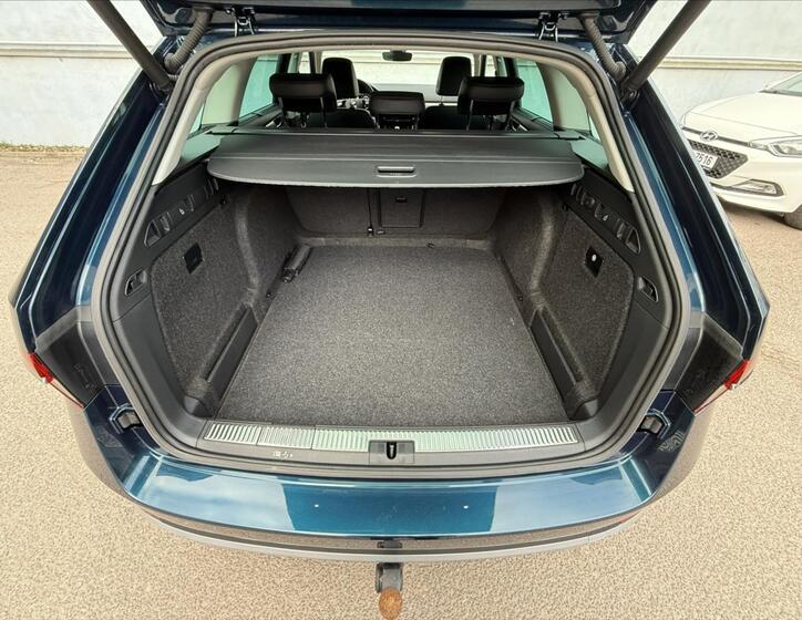 Škoda Superb 25