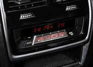 BMW X7 21