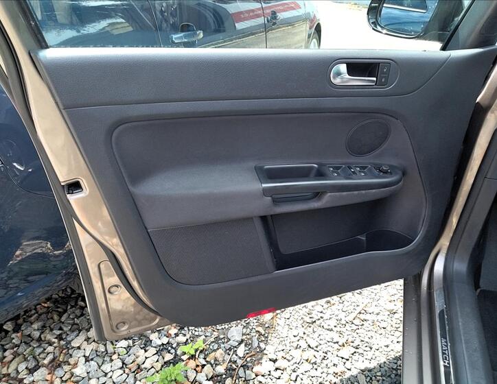 Volkswagen Golf Plus 17