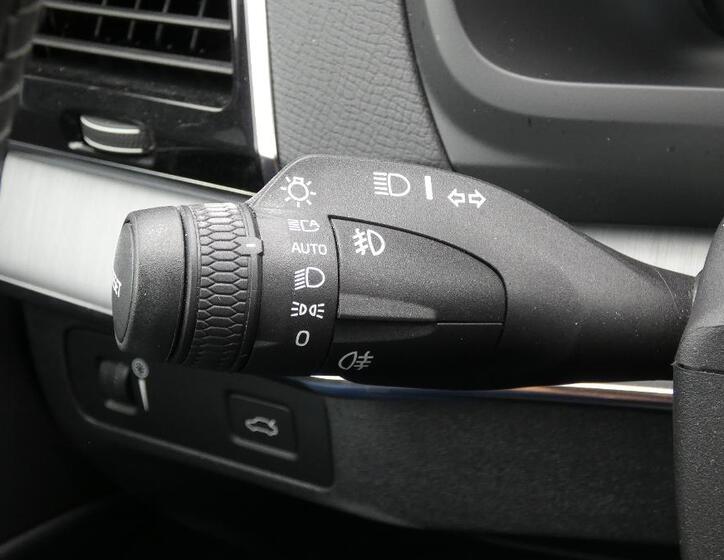 Volvo XC90 10