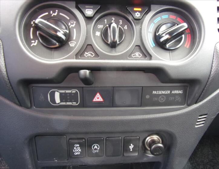 Mitsubishi L200 19