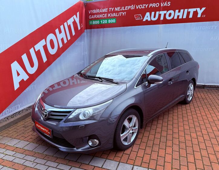 Toyota Avensis 1