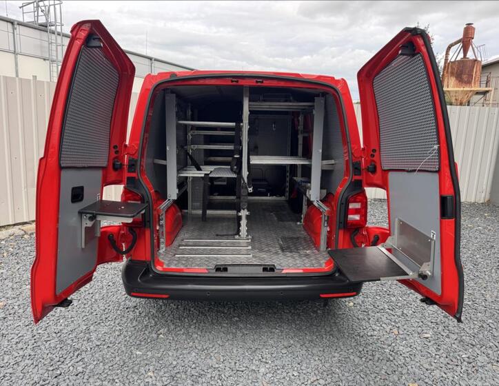 Volkswagen Transporter 13