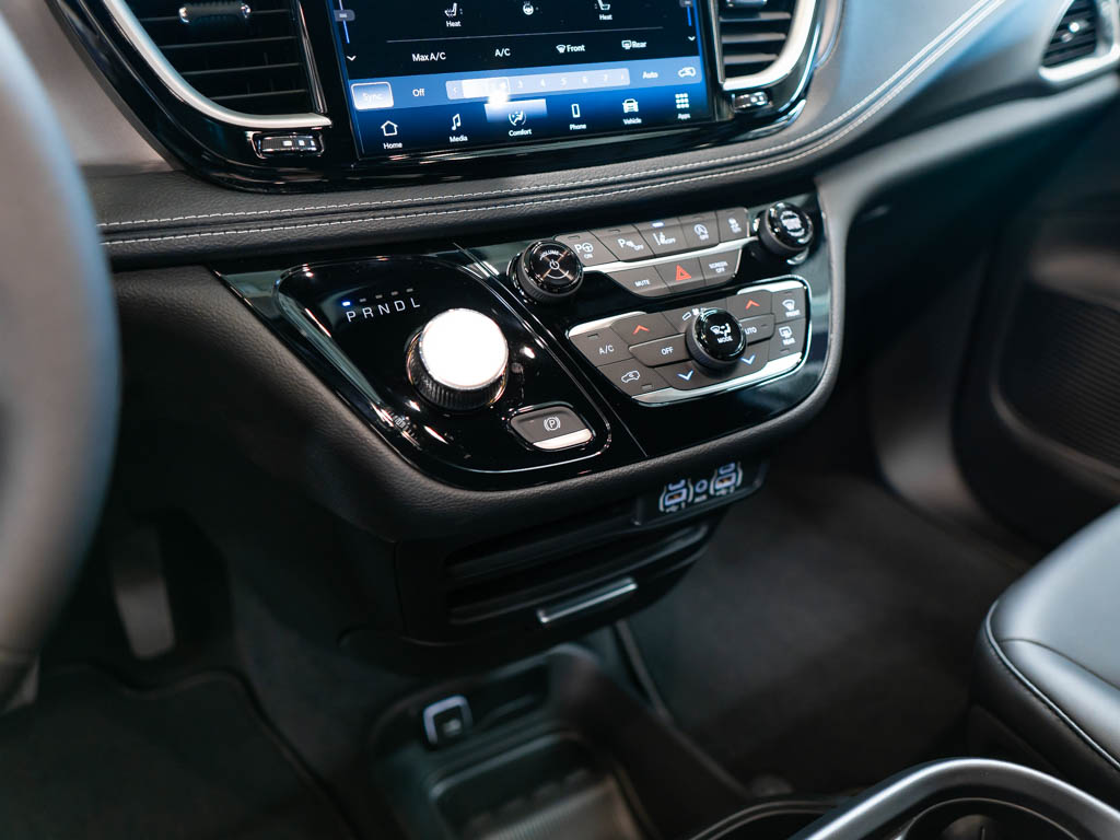 Chrysler Pacifica