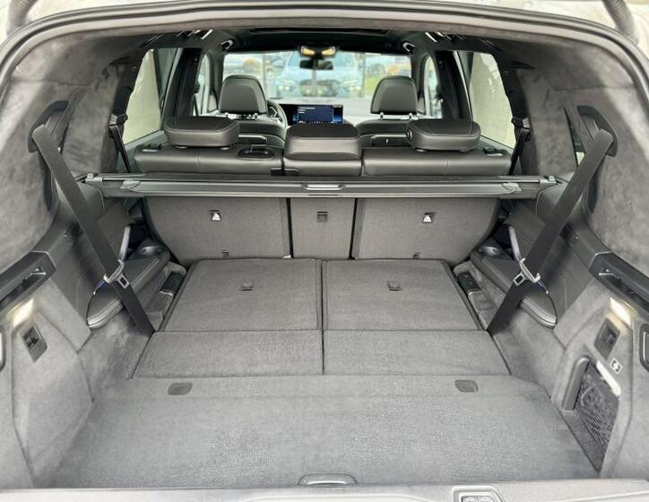 BMW X7 22