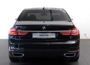 BMW Řada 7 4