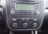 Volkswagen Golf 10