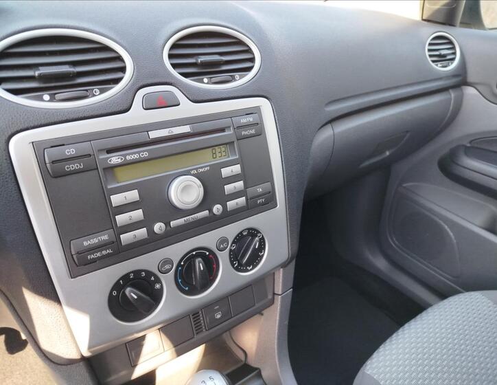 Ford Focus 12