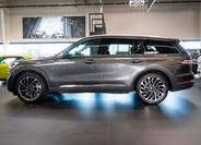 Lincoln Aviator 2