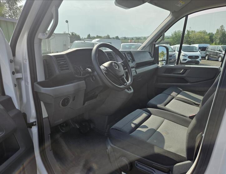 Volkswagen Crafter 8