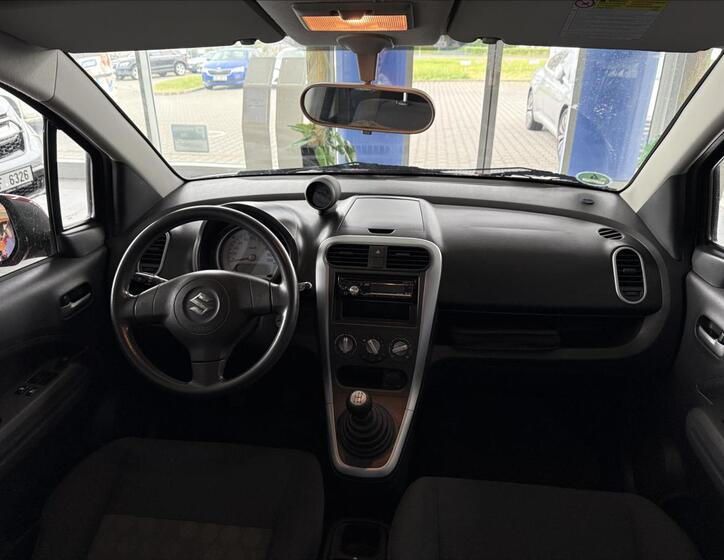 Suzuki Splash 9