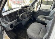 Ford Transit 8