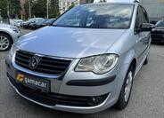 Volkswagen Touran 2