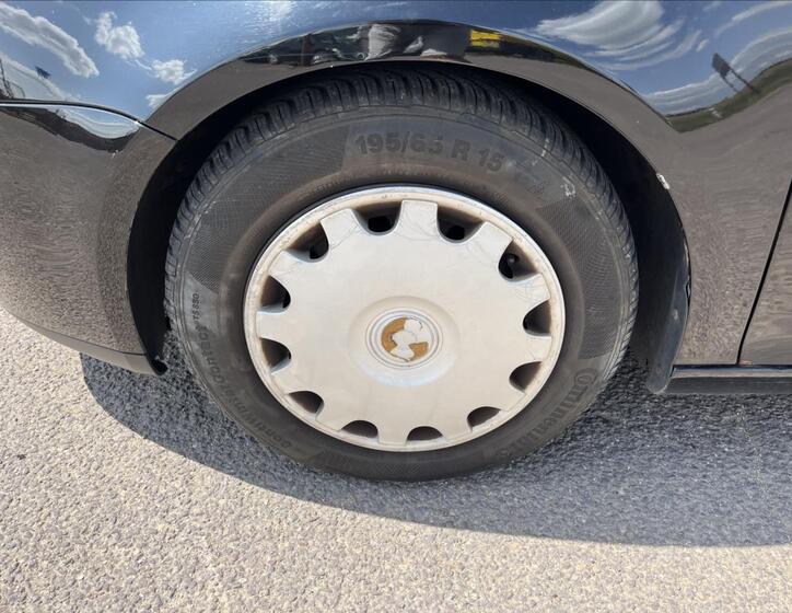 Volkswagen Golf 29
