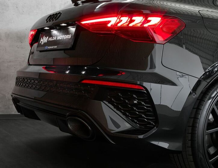 Audi RS3 11