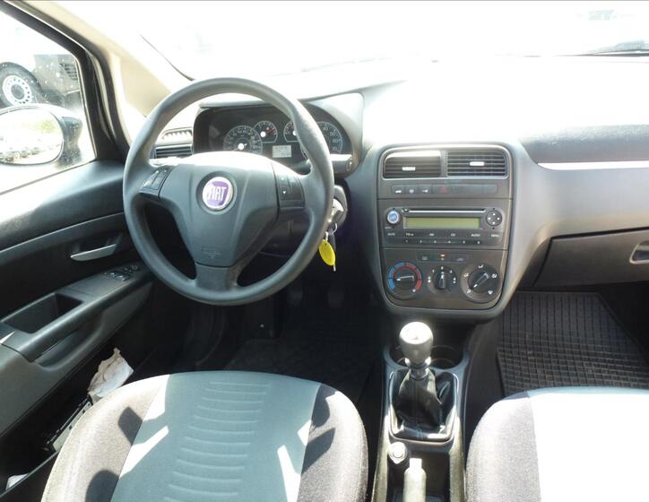 Fiat Grande Punto 25