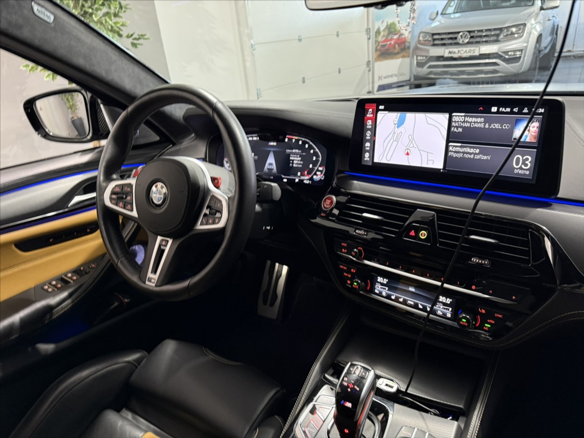 BMW M5
