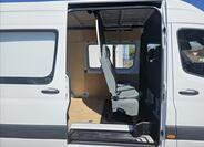 Mercedes-Benz Sprinter 6