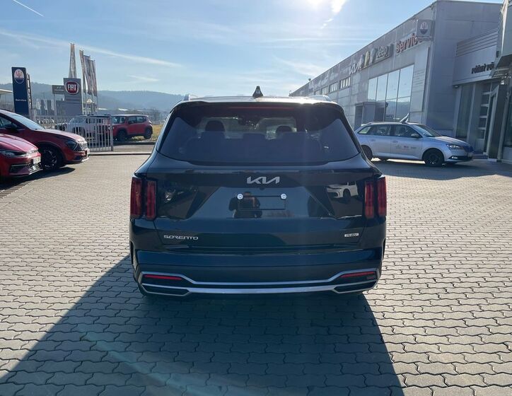 KIA Sorento 6