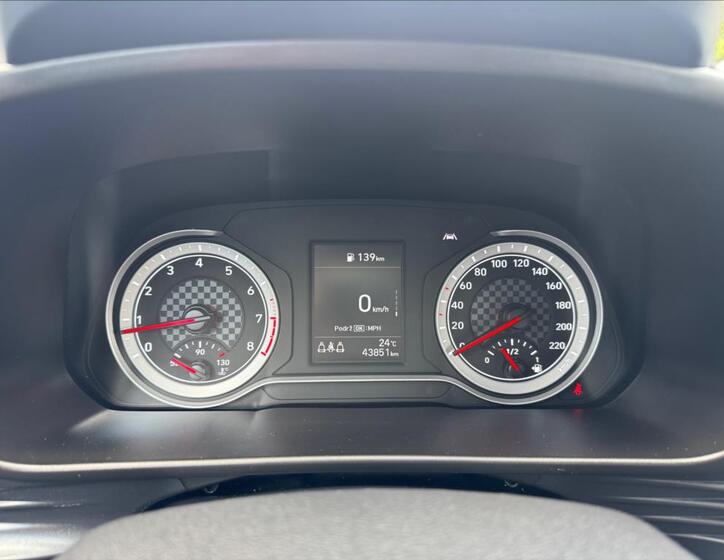 Hyundai i20 17