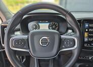 Volvo XC40 8