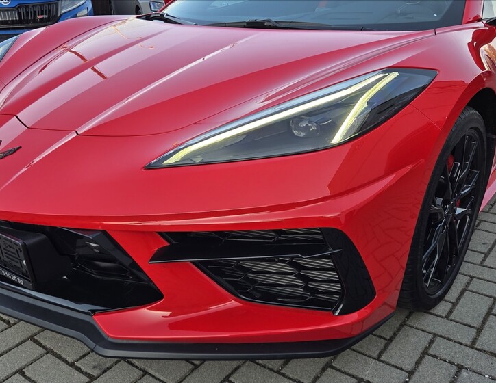 Chevrolet Corvette 5