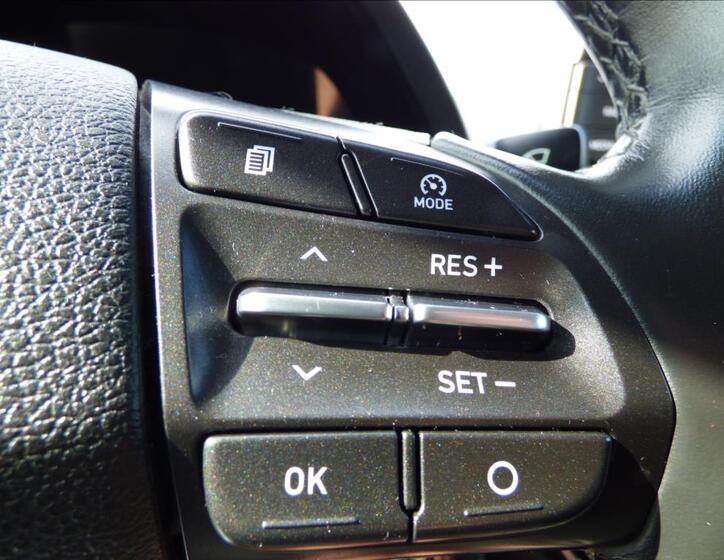 Hyundai i30 21