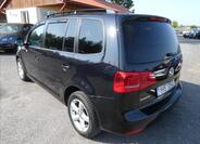 Volkswagen Touran 7