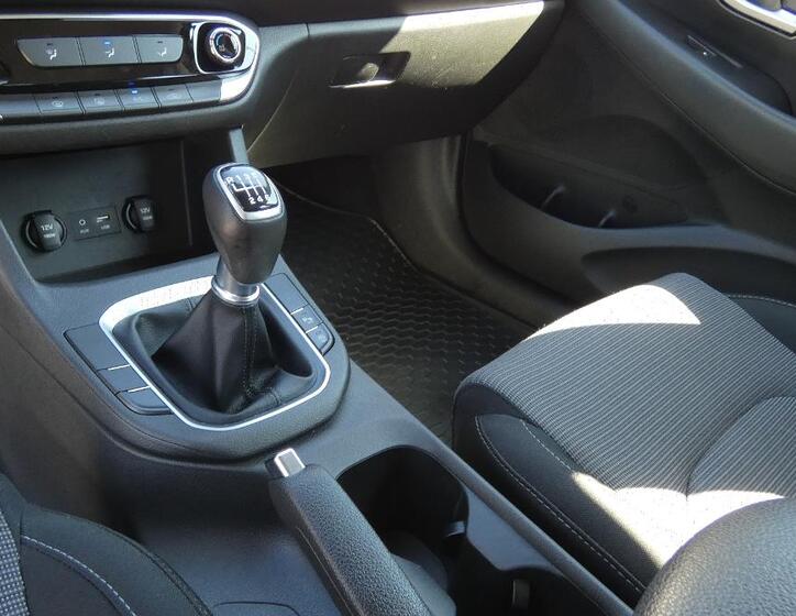 Hyundai i30 6