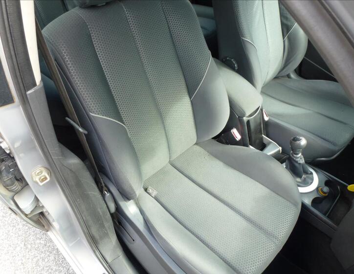 Renault Mégane 25