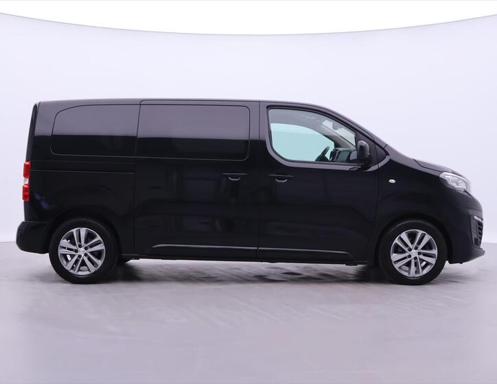 Peugeot Traveller 8