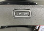 Volvo XC90 30
