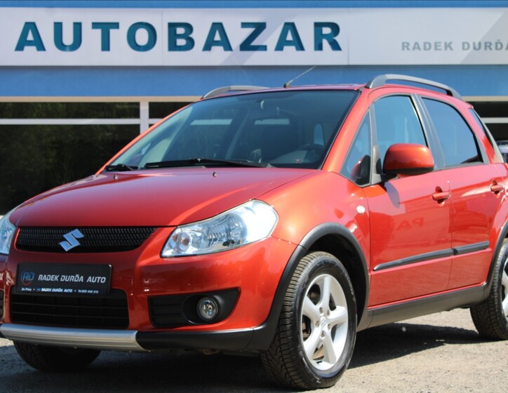 Suzuki SX4 1