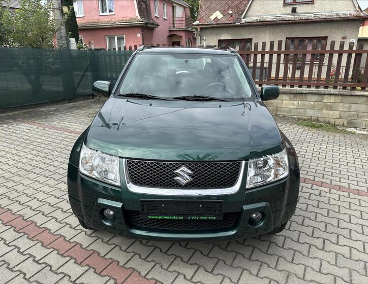 Suzuki Grand Vitara 10