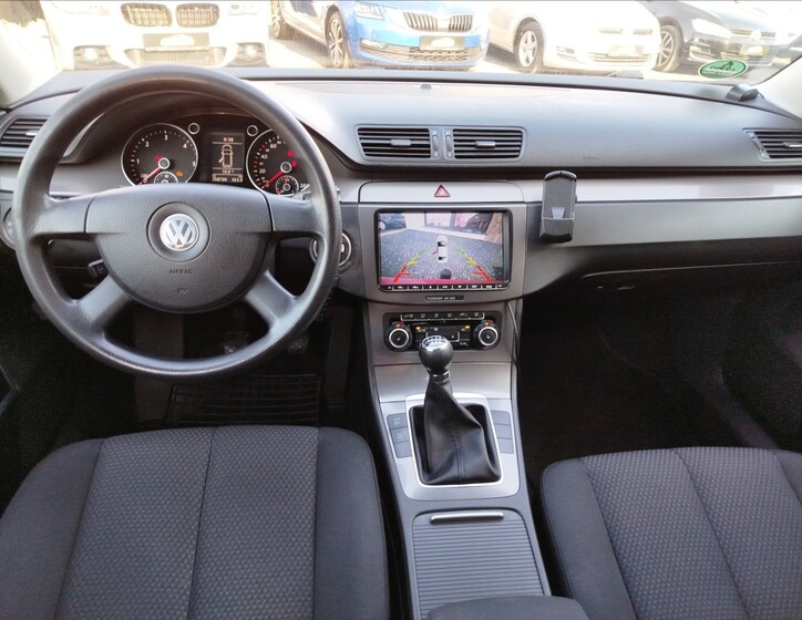 Volkswagen Passat 10