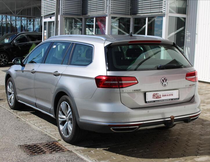 Volkswagen Passat 4