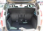 Škoda Roomster 9